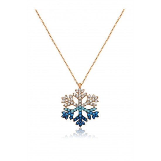 The Snow Star Necklace, silver 925 carat, is studded with zirconium